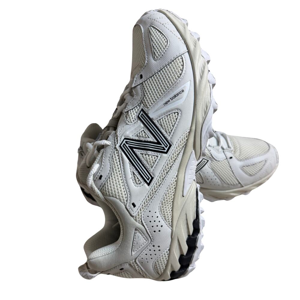 New Balance 610 Mens 9.5 Nimbus Cloud White Black Sneakers New in Box ML610TBA